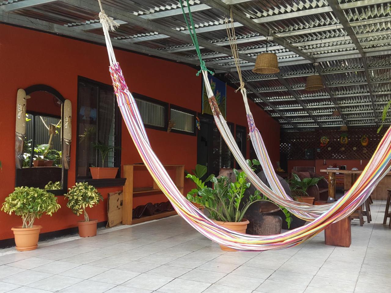 Red Frog Hotel La Fortuna Екстериор снимка