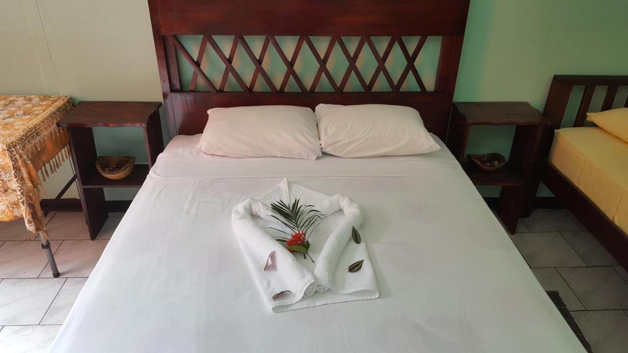 Red Frog Hotel La Fortuna Екстериор снимка