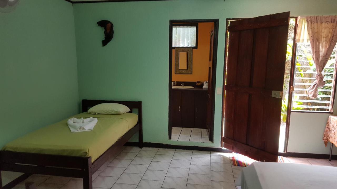 Red Frog Hotel La Fortuna Екстериор снимка
