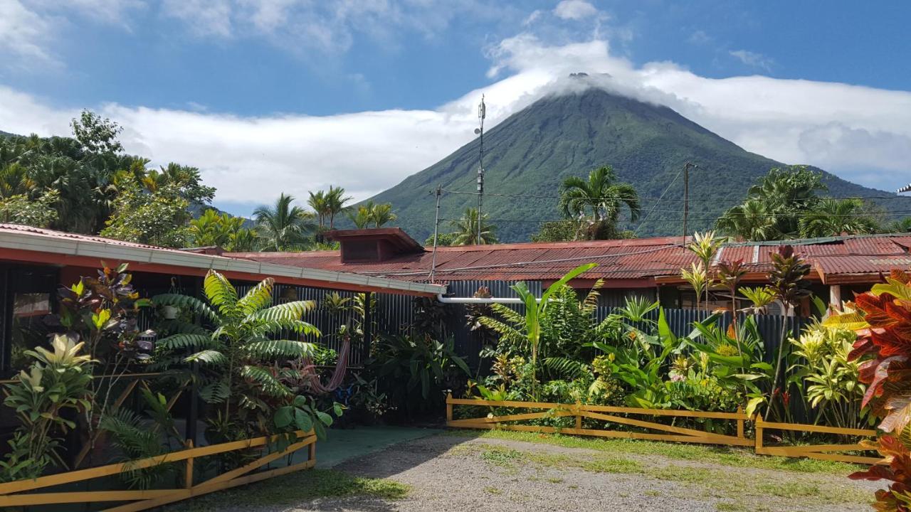 Red Frog Hotel La Fortuna Екстериор снимка