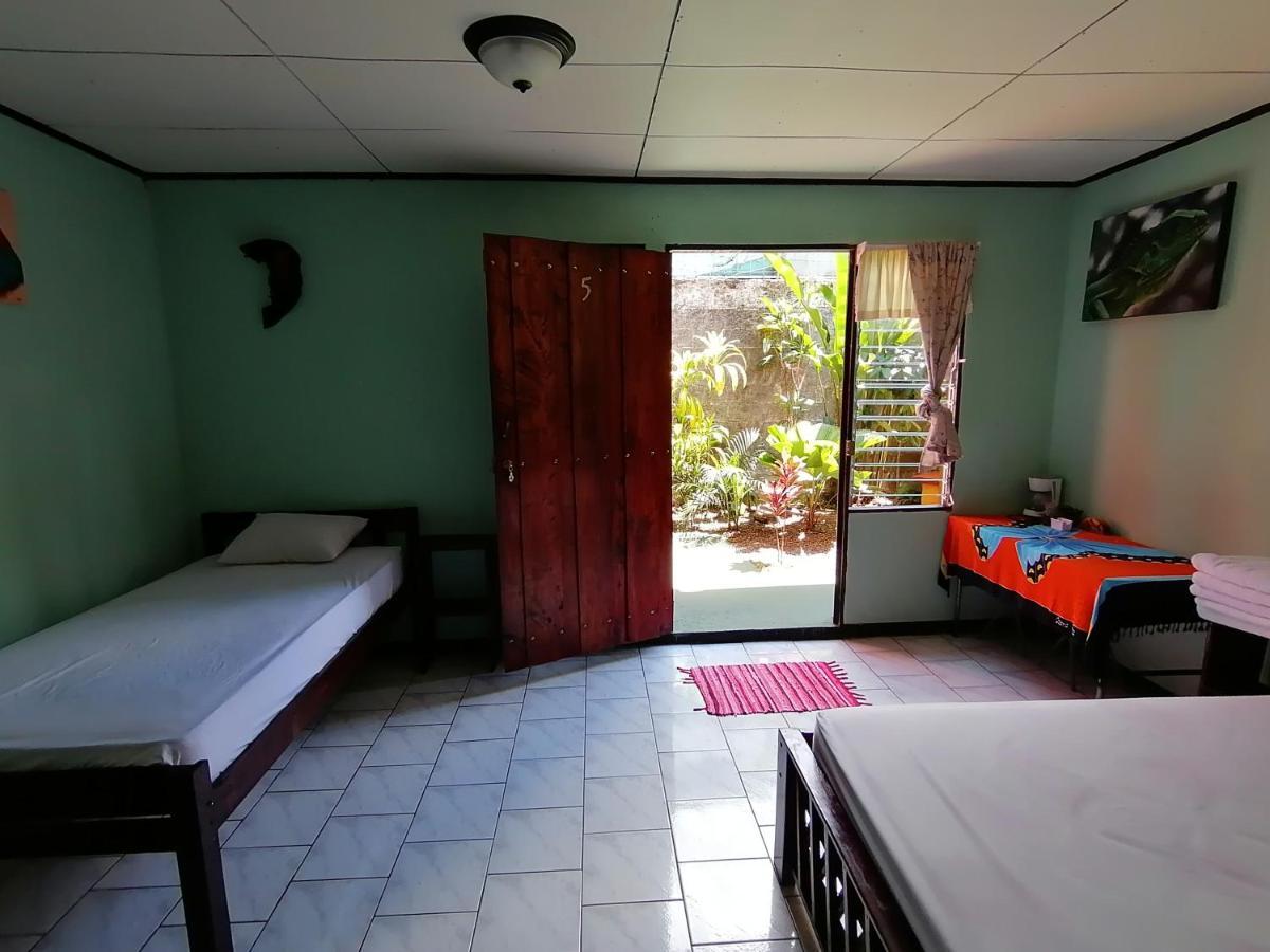 Red Frog Hotel La Fortuna Екстериор снимка