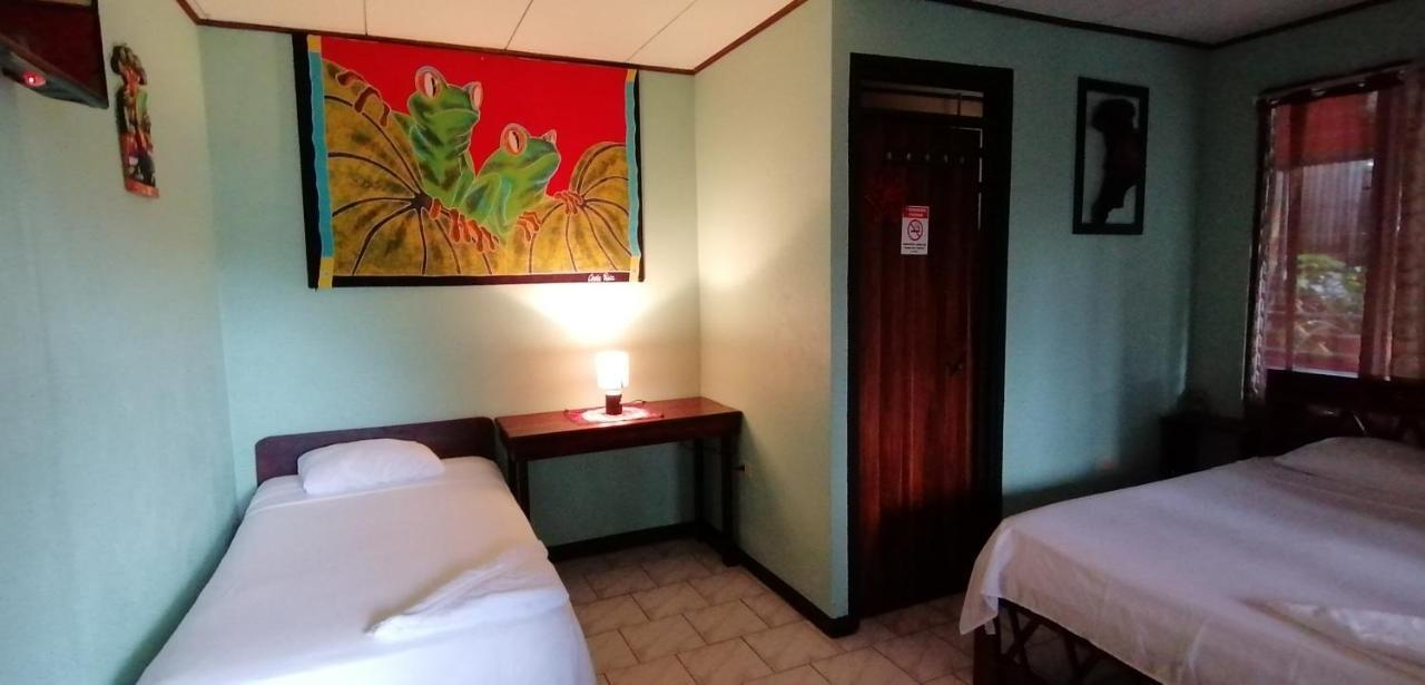 Red Frog Hotel La Fortuna Екстериор снимка