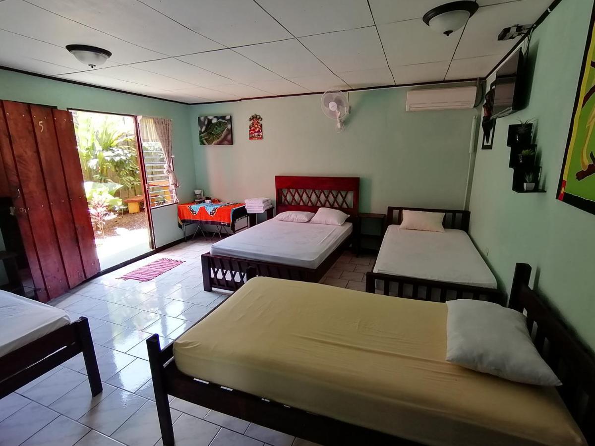 Red Frog Hotel La Fortuna Екстериор снимка